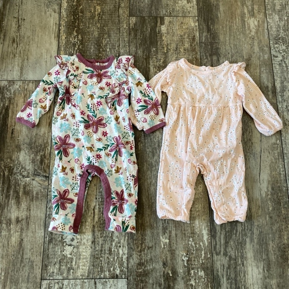 Girls Floral and Pink Baby Rompers Outfits Size 0-3 Month